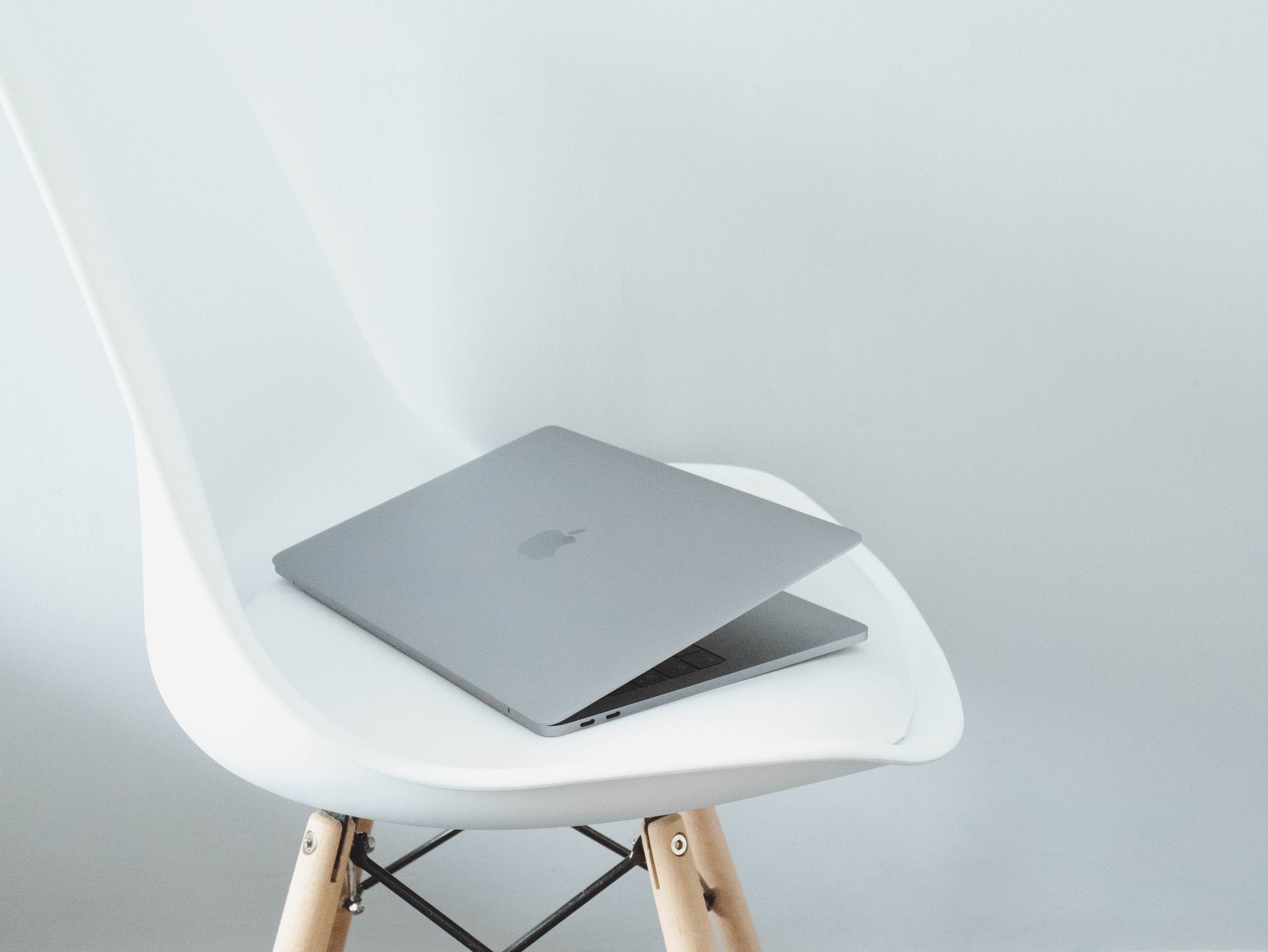 DECODINGLEADS
